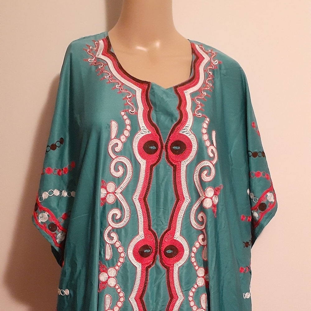 Kaftan maxi dress embroidered /Abaya Egyptian